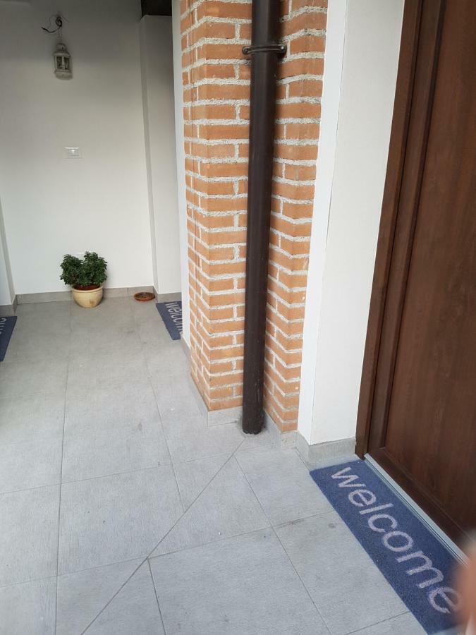 Al Fienile Hotel Orzano ภายนอก รูปภาพ