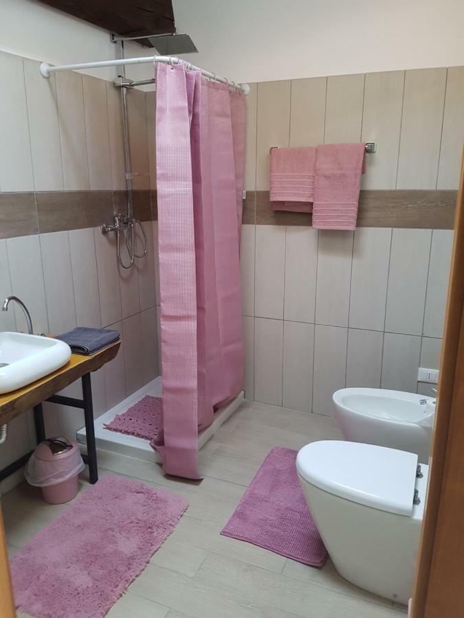 Al Fienile Hotel Orzano ภายนอก รูปภาพ